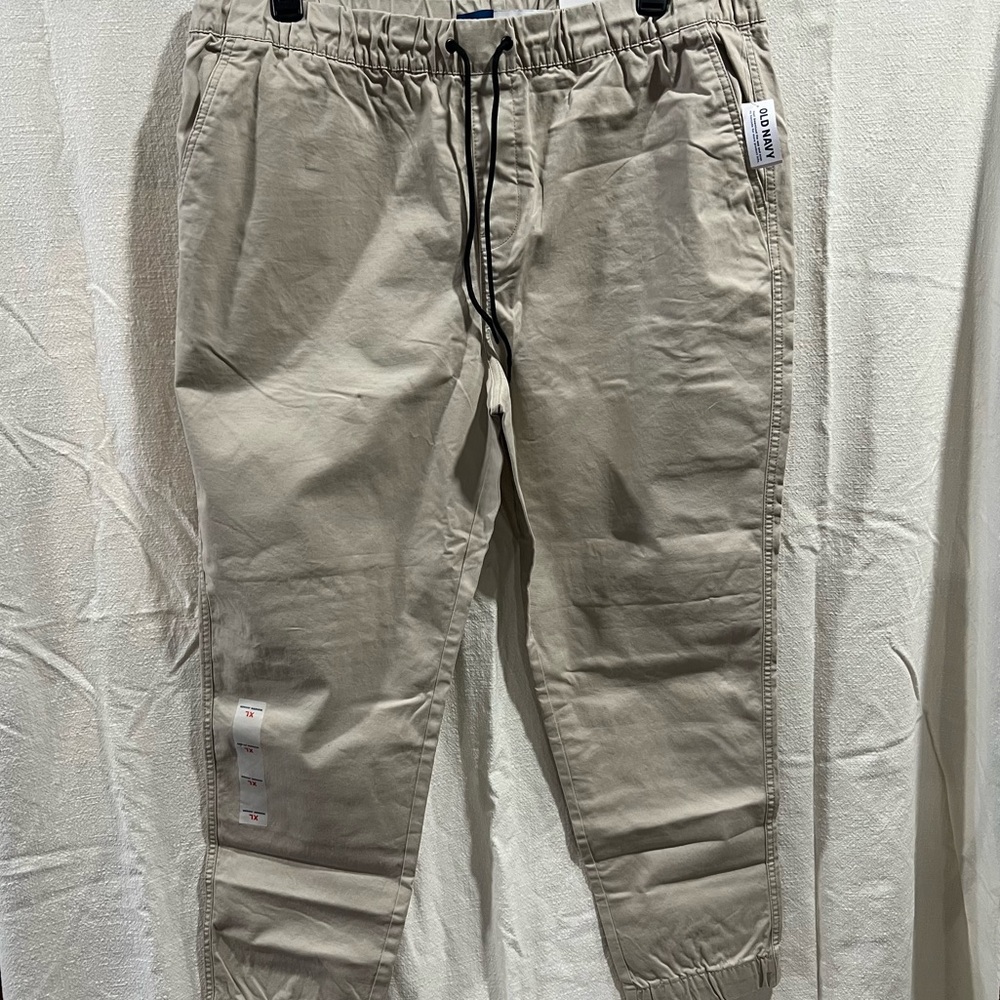 Old Navy Jogger Khaki Pant